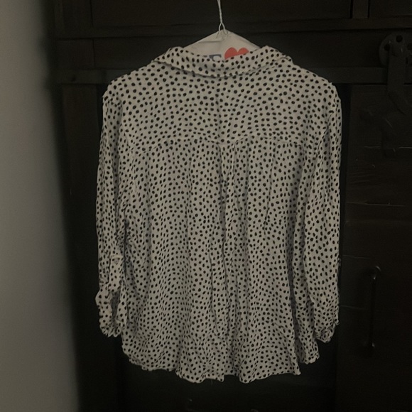 Very comfy top. Good for casual wear or dress it up with slacks and a scarf? - Picture 3 of 4